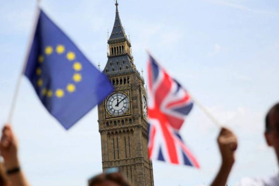 Parlamento deve votar acordo do Brexit, diz chefe de comitê