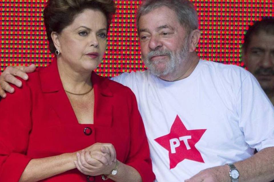Na Espanha, Dilma ataca Lava Jato e defende candidatura de Lula