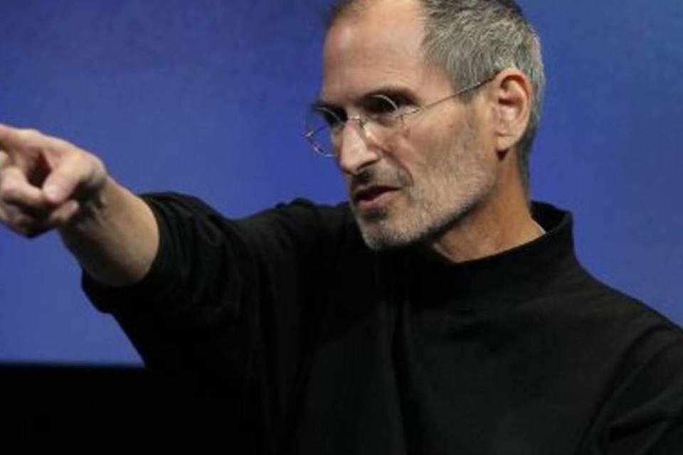 Steve Jobs, da Apple, critica tecnologia Flash da Adobe