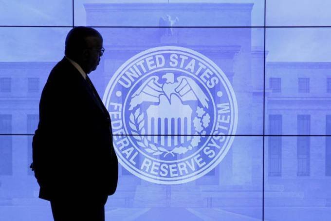 Fed mantém taxa de juros nos EUA: como a decisão afeta o preço do bitcoin?