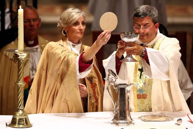 Comissão papal dá esperanças sobre entrada de mulheres no clero