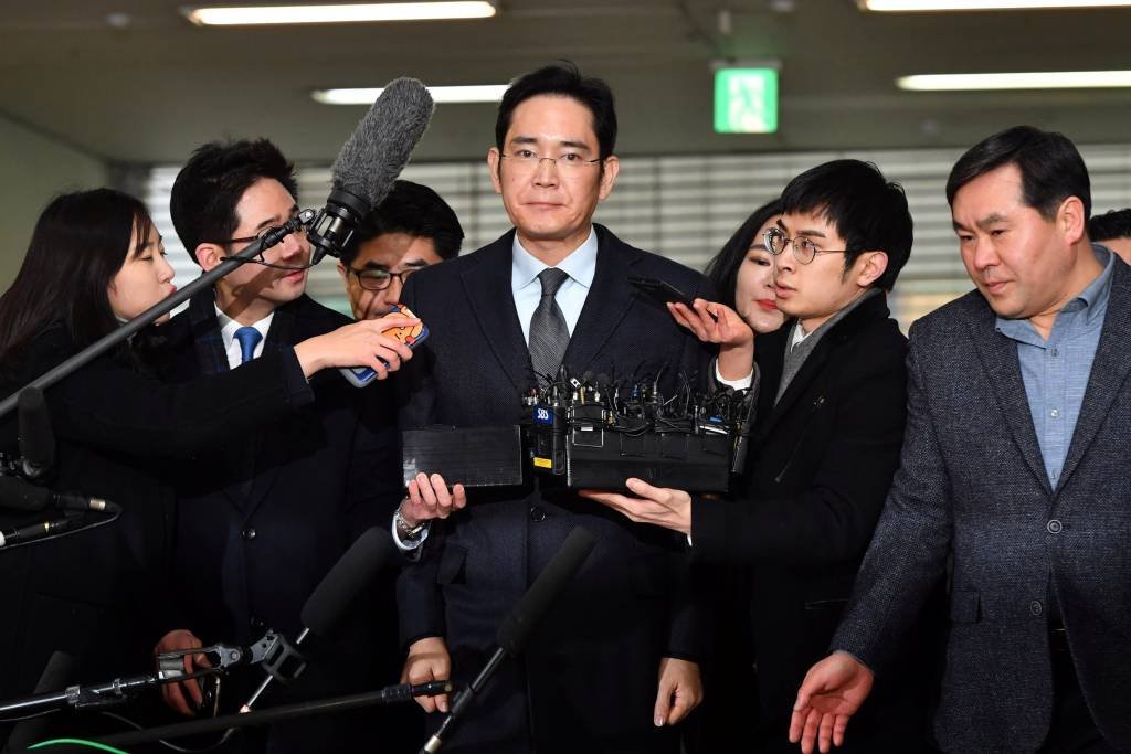 Herdeiro da Samsung presta novo depoimento na Coreia do Sul