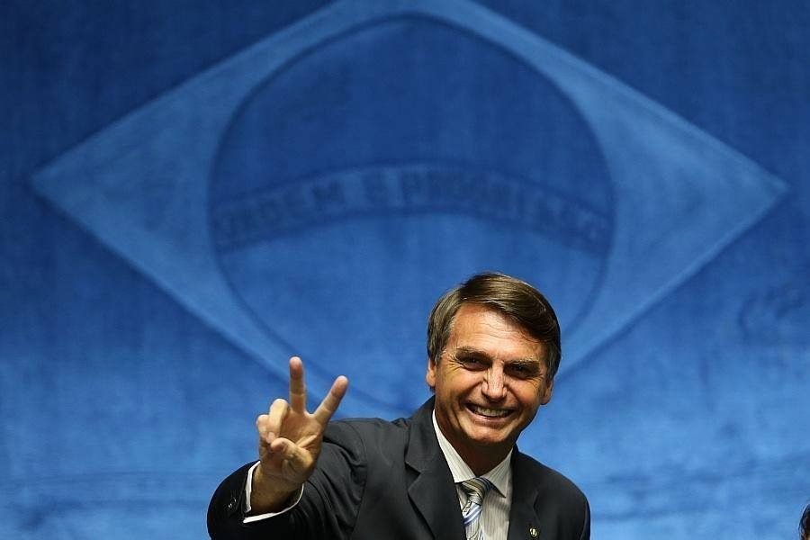 Bolsonaro e Marina empatam em 2º lugar para 2018, diz Datafolha