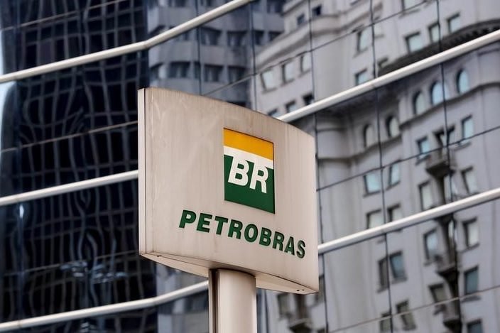 Petrobras abre concurso com 666 vagas e salário até R$ 10,7 mil
