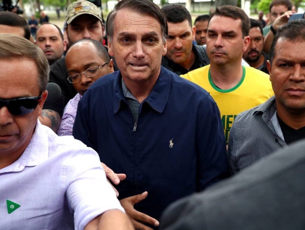 Bolsonaro quer conversar com Álvaro Dias, Daciolo e Partido Novo