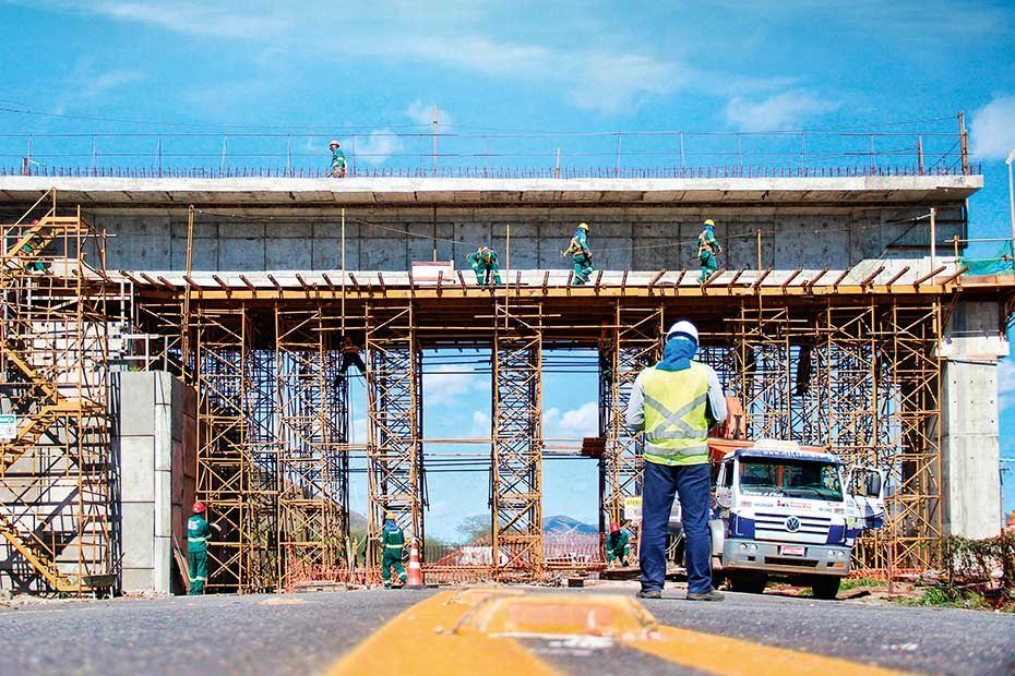 Ferrovia de Integração Oeste-Leste: a China Communications Construction Company avalia projetos no Brasil que somam mais de 100 bilhões de reais (Mário Bittencourt/Folhapress)