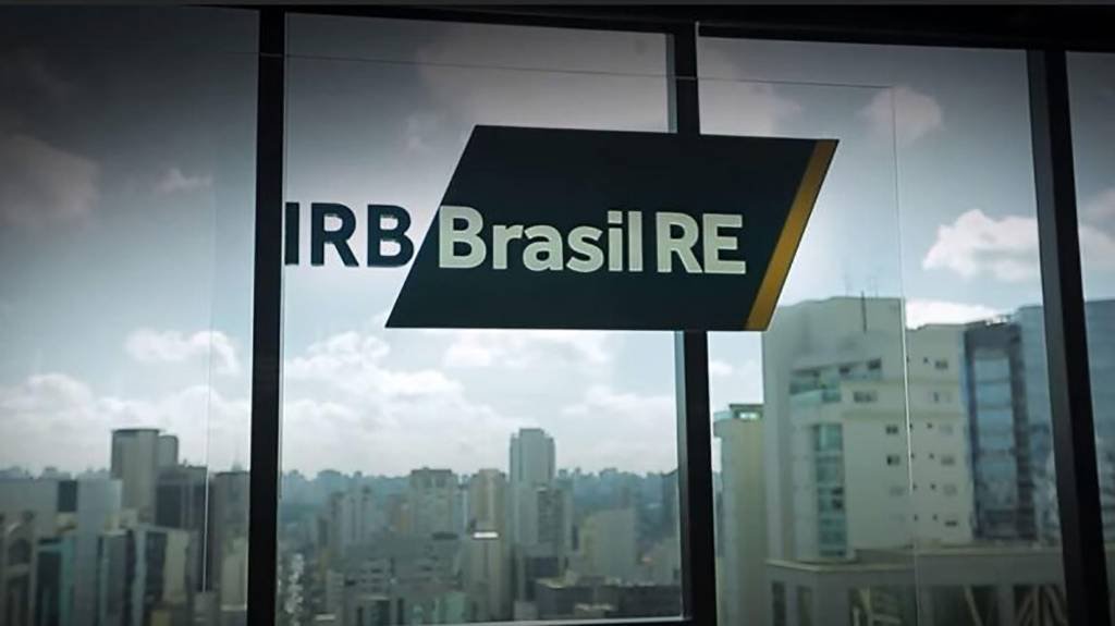 Prejuízo líquido do IRB Brasil cai 8% em 2022, para R$ 630 milhões, com melhora do mercado
