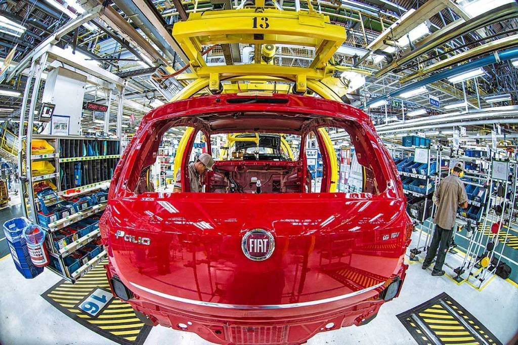 Fiat avalia parar novamente parte da produção em Betim