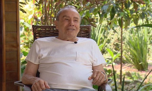 Ator Stenio Garcia, de 91 anos, é internado no Rio