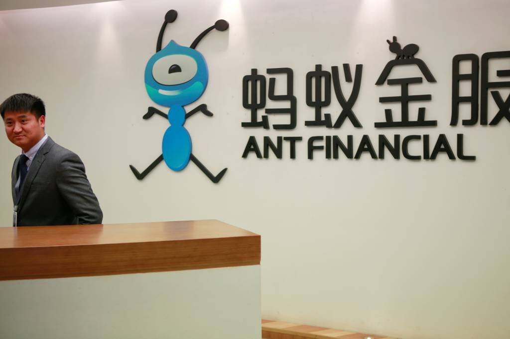 Ant pode levantar até 17 bilhões de dólares em parcela de Xangai de IPO