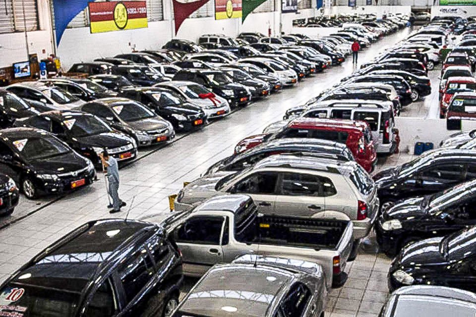 Com a demanda alta, houve um aumento nos valores dos veículos usados em 2021 | Foto: Marcelo Camargo/Agência Brasil (Marcelo Camargo/ABr/Agência Brasil)