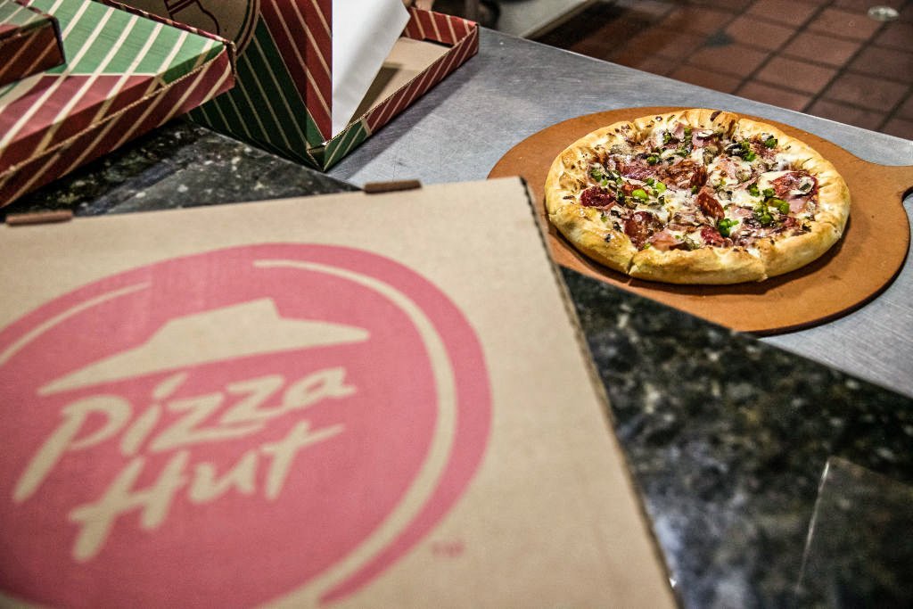 Papel higiênico e pizzas não-fungíveis: grandes marcas adotam os NFTs