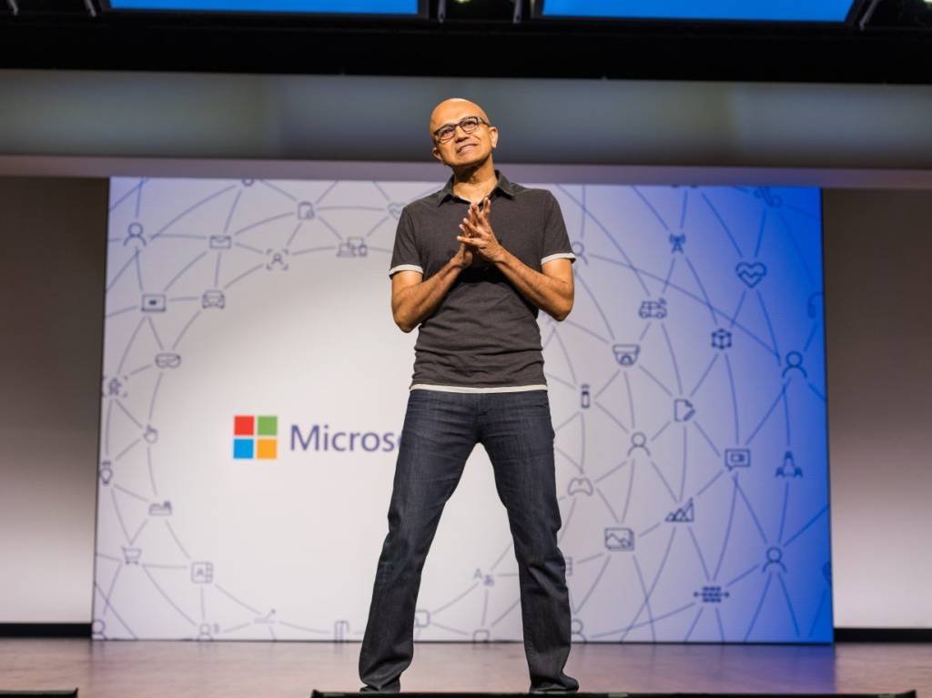 Hackers estão usando inteligência artificial para aprimorar golpes, diz Microsoft