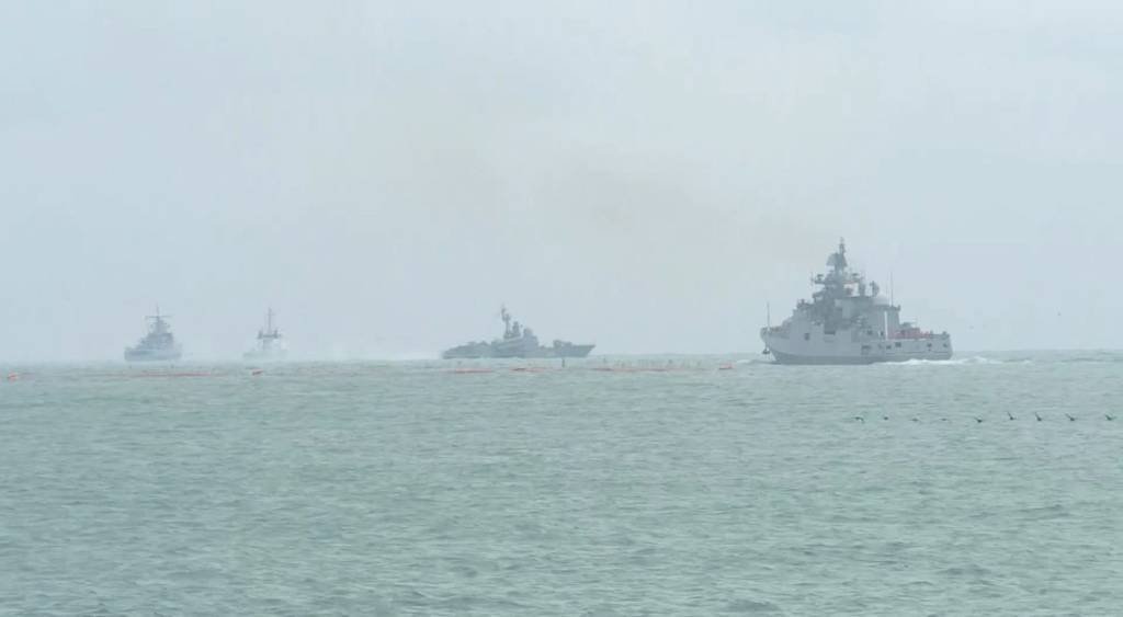 Taiwan detecta dois navios de guerra russos perto da costa da ilha