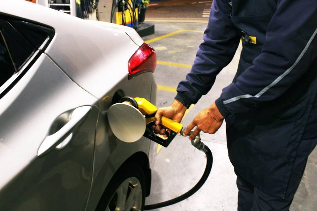 Sudeste tem gasolina a R$ 5,72 e etanol a R$ 4,53, preços abaixo da média nacional