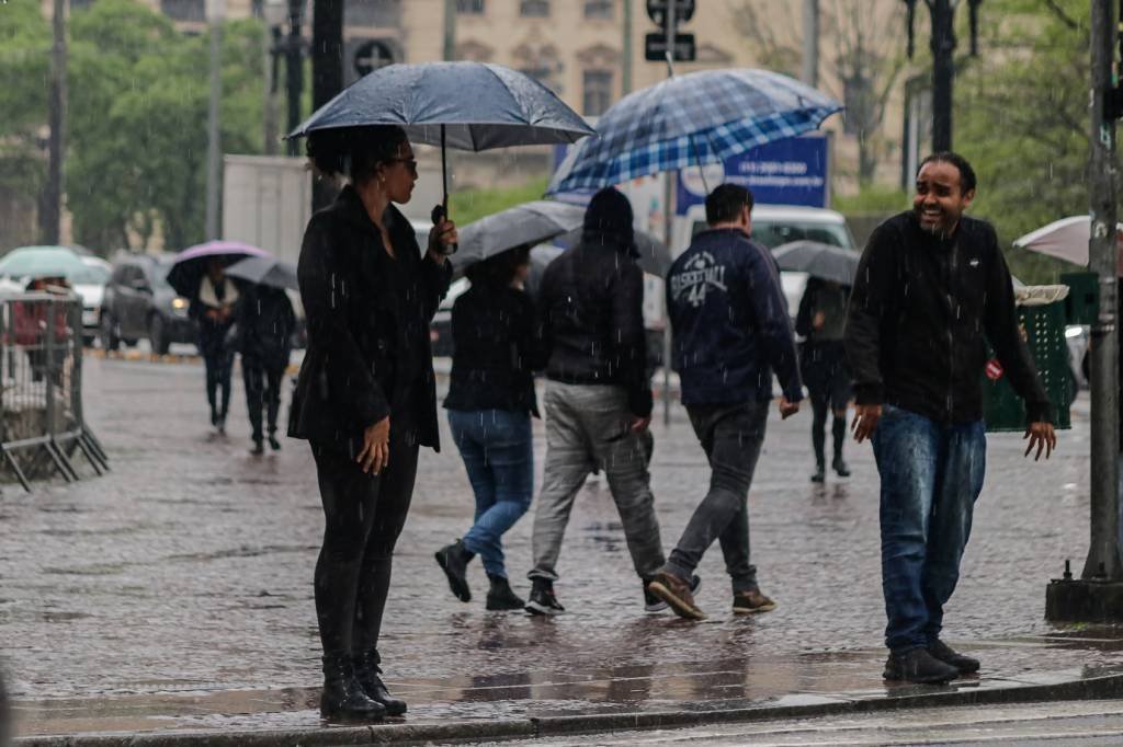 Imagem referente à notícia: Vai chover em São Paulo no fim de semana?