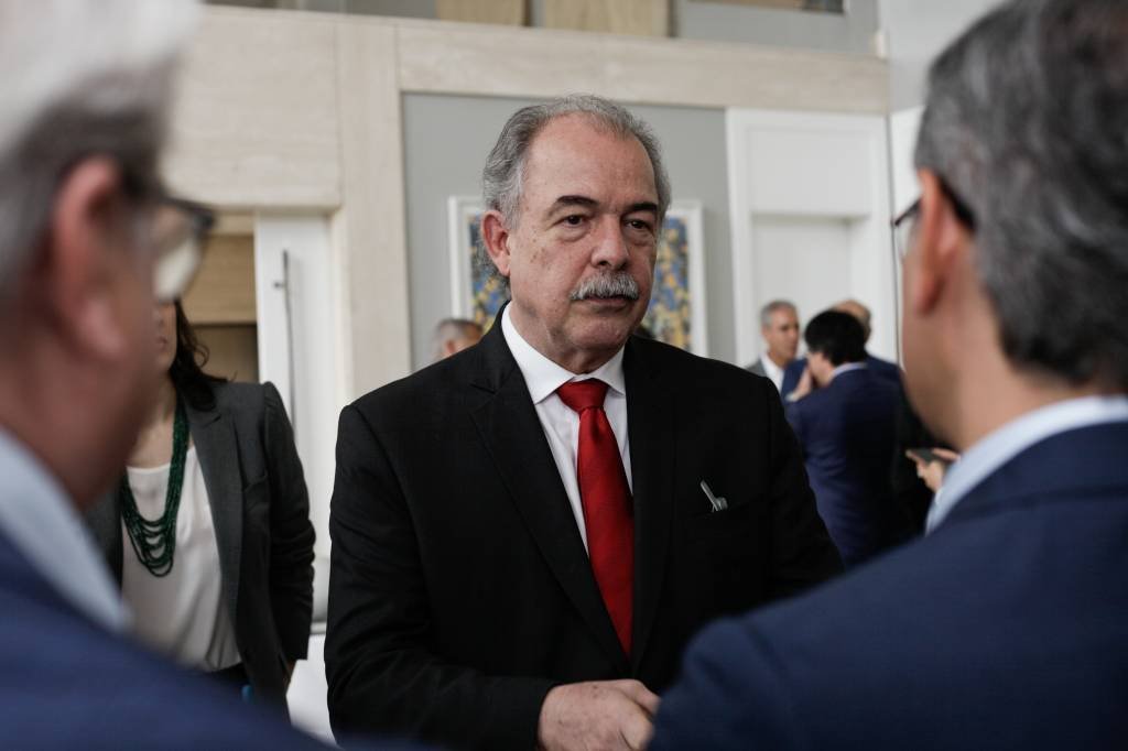 Mercadante: toma posse como presidente do banco nessa segunda-feira, 6. (Bruno Poletti/ Esfera Brasil/Divulgação)