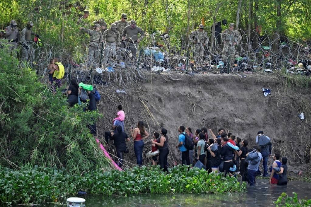 EUA: tribunal confirma proibição de pedidos de asilo na fronteira sul