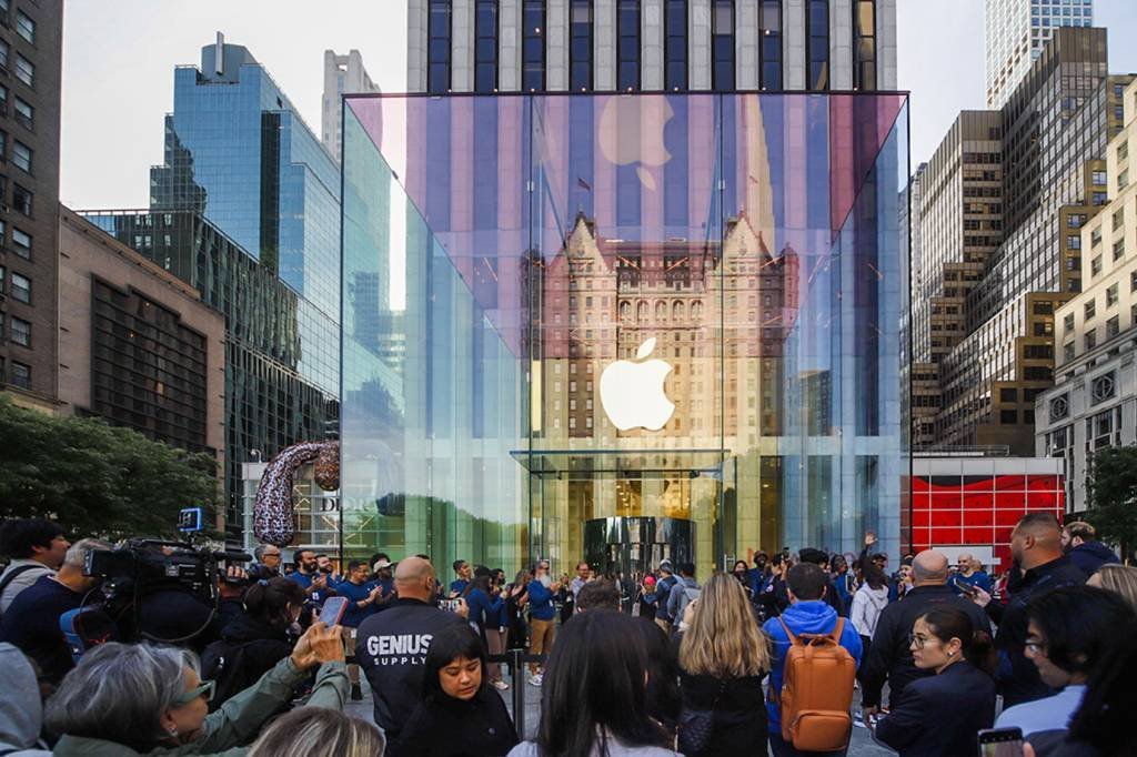 Apple: o que está acontecendo com a empresa mais valiosa do mundo na bolsa?