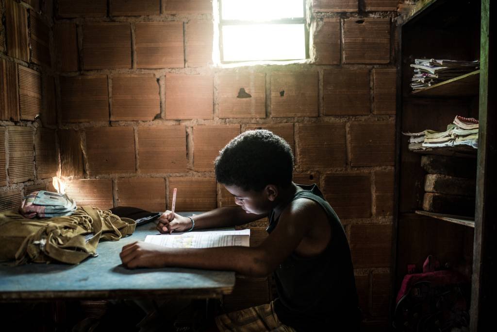 A tragédia e a oportunidade da educação básica no Brasil