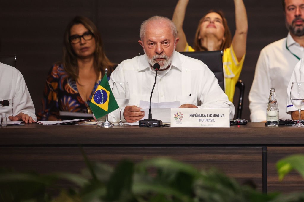 Cinco assuntos quentes para o Brasil na próxima semana