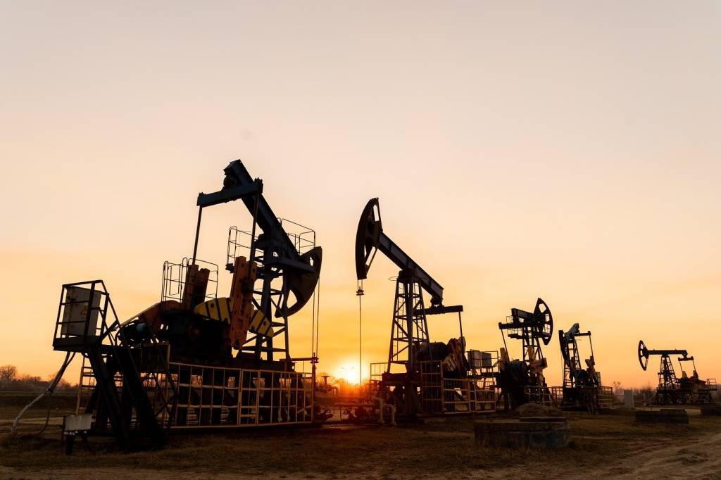 Oferta de petróleo global maior deverá atender aumento da demanda, afirma AIE