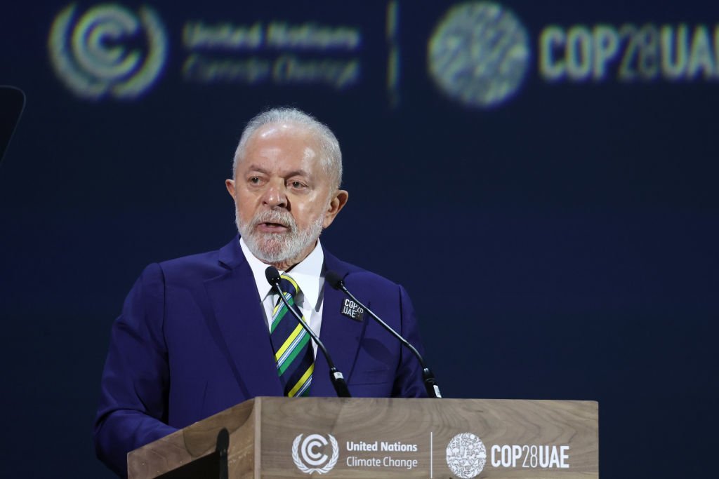 Lula e presidente da Guiana adiam reunião sobre ameaça da Venezuela