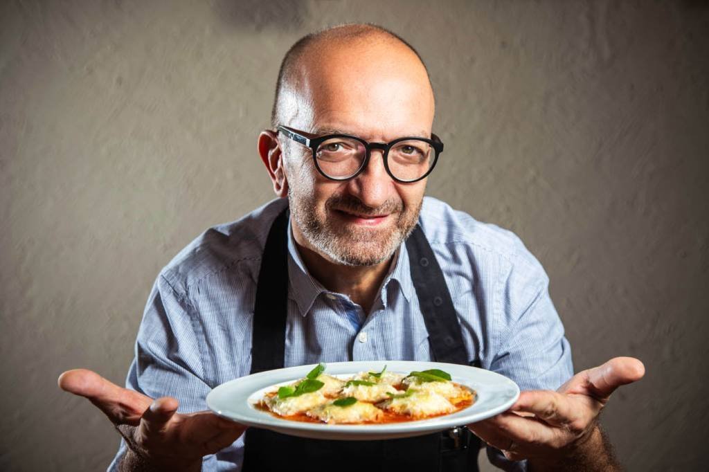 Imagem referente à notícia: Chef Salvatore Loi traz autenticidade italiana ao novo Vezzoso Cucina