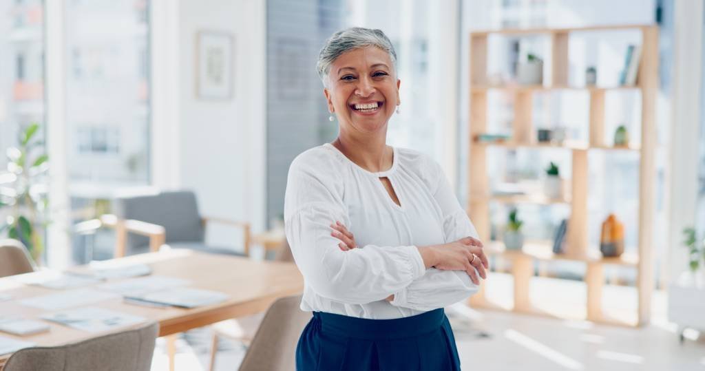 Imagem referente à notícia: Sintomas da menopausa afetam mulheres no trabalho (e como a empresa pode ajudar)
