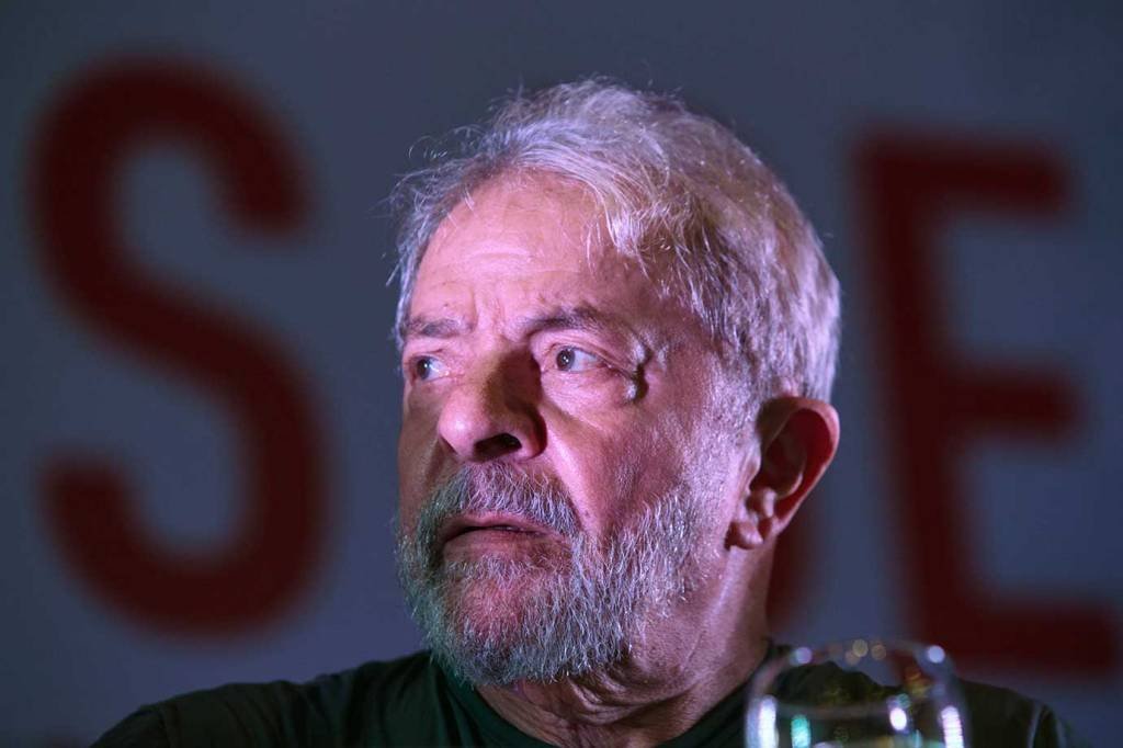 Lula candidato pode aparecer na TV para campanha mesmo preso