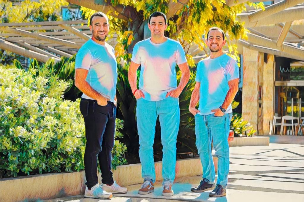 Hernan Corral, Gaston Irigoyen e Juan Fantoni, fundadores da Pomelo: trio passou por empresas de tecnologia como Google, Mercado Pago, Mastercard e Naranja X (Pomelo/Divulgação)