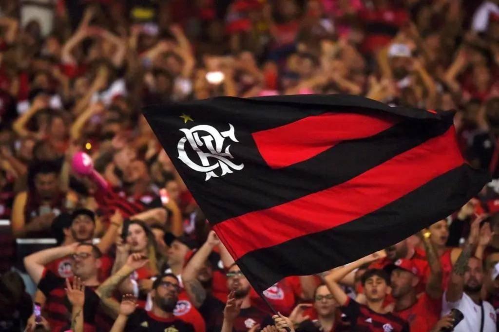 Flamengo: Relação entre a dívida líquida e receitas recorrentes era de 1,5 em 2012 e caiu para 0,7 seis anos depois (Flamengo/Divulgação)