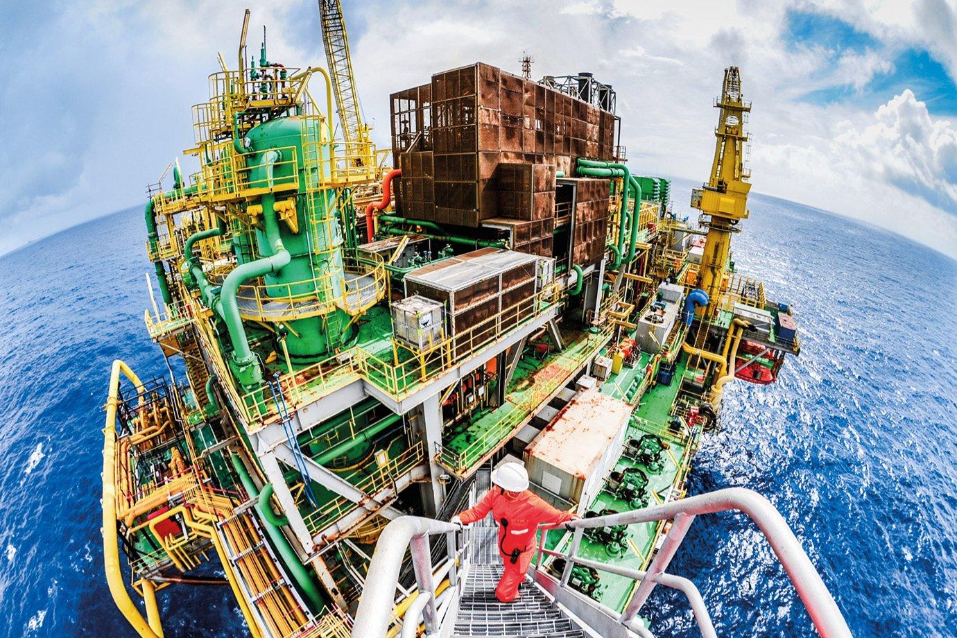 Plataforma da Petrobras: Fatores geopolíticos tem segurado o Brent entre US$ 65 e US$ 70 por barril nas últimas semanas (Germano Lüders/Exame)