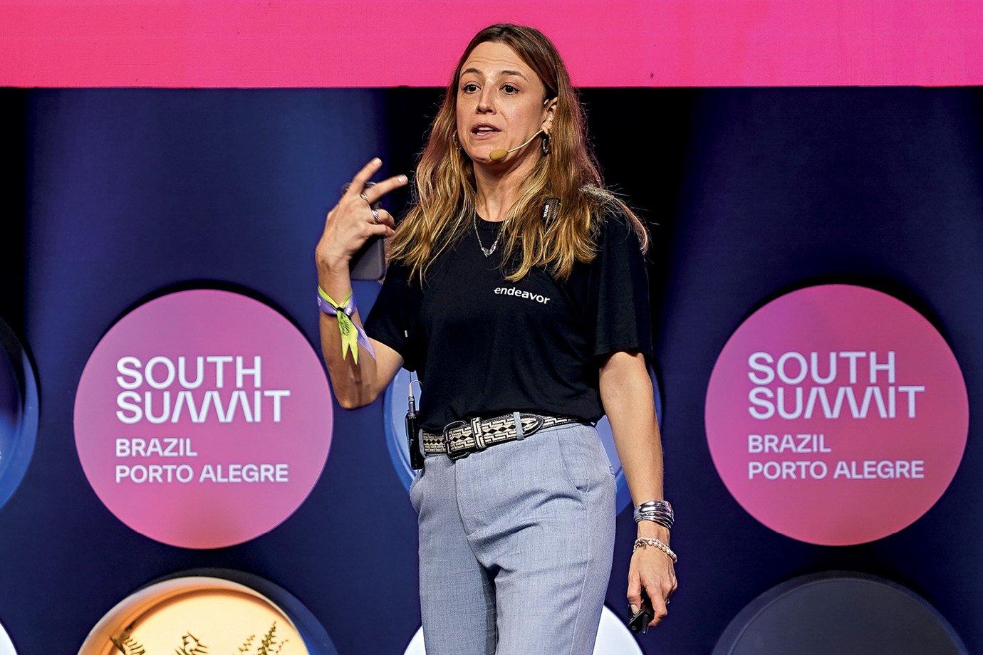 Maria Teresa Fornea, da Endeavor: máquinas processam o que já existe; humanos pensam em inovação (South Summit Brazil/Divulgação)