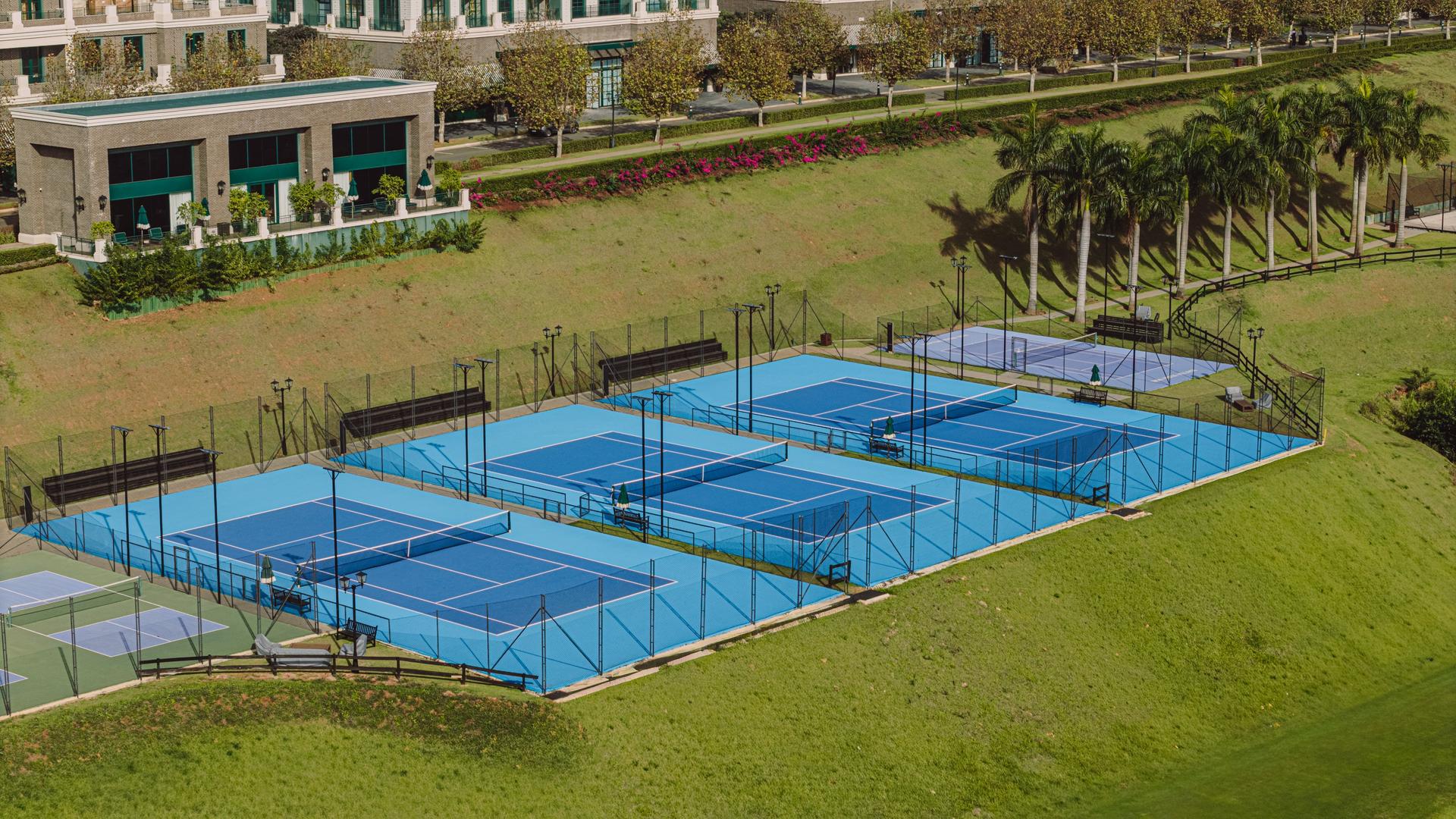 Quadras de tênis ao estilo Australian Open no Boa Vista Village (JHSF/Divulgação)