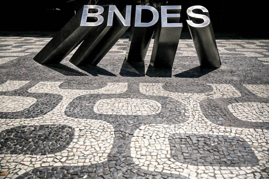 BNDES e controladores da Klabin agora conversam sem intermediários (Pilar Olivares/Reuters)