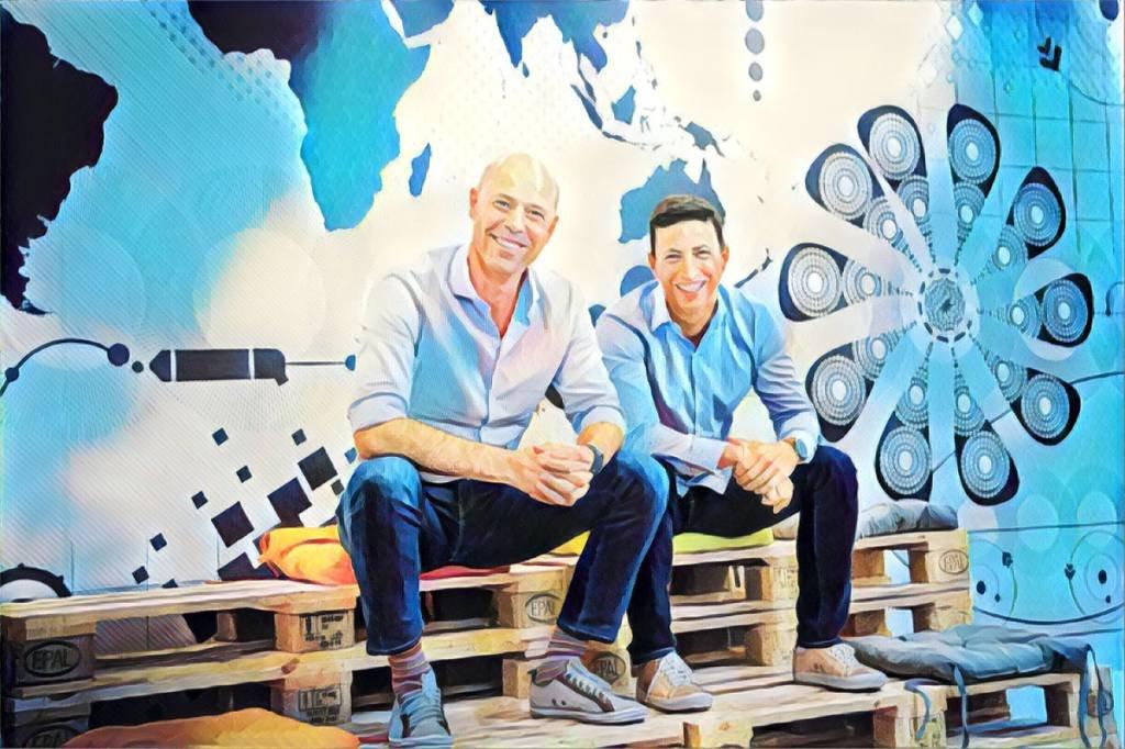 Alexandre Assolini e Juliano Cornacchia, fundadores da Vórtx: empresa recebeu aporte de R$ 190 milhões em março (Vórtx/Divulgação)