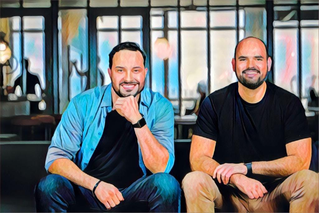 Ramires Paiva e Leandro Moura, fundadores da Tiba: uma só solução de software para o varejo, muitas fontes de receita para o negócio (Tiba/Divulgação)