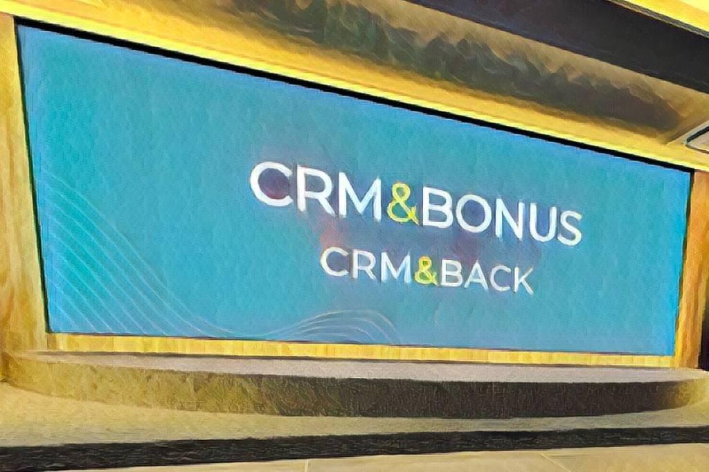 CRM&amp;Back: expectativa de aumento de 10% a 20% das vendas online em até 100 dias (CRM&Bônus/Divulgação)