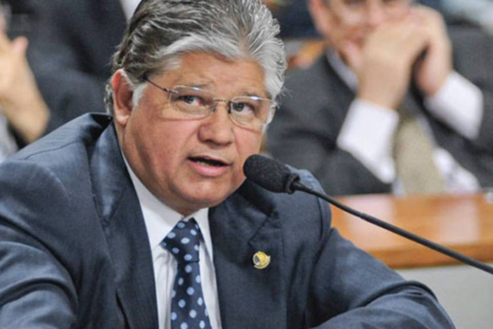Senador Clésio Andrade (PMDB-MG)