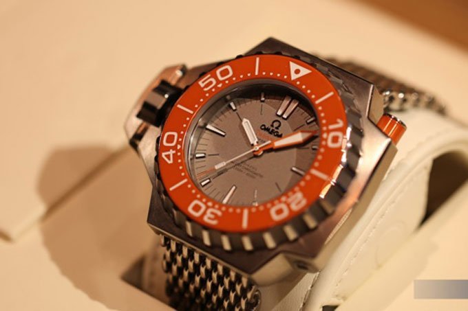 omega-seamaster-ploprof-tit