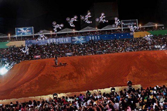 Robbie Maddison from Australia performing during the finals of the second stage of the Red Bull X-Fighters World Tour Brasilia on 28th May 2011 // Jörg Mitter/Global Newsroom/Red Bull Content Pool // P-20120217-88185 // Usage for editorial use only // Please go to www.redbullcontentpool.com for further information. //