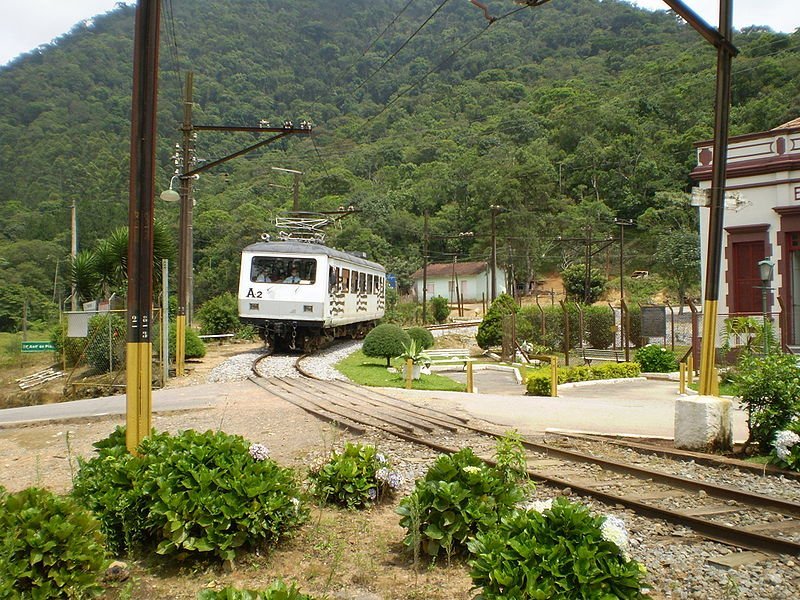 800px-estrada_de_ferro_campos_do_jordao_em_santo_antonio_do_pinhal