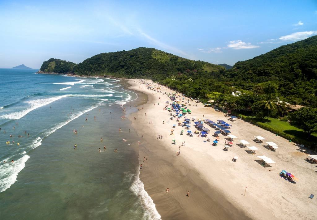 Praia_de_Camburi_São_Sebastião_São_Paulo