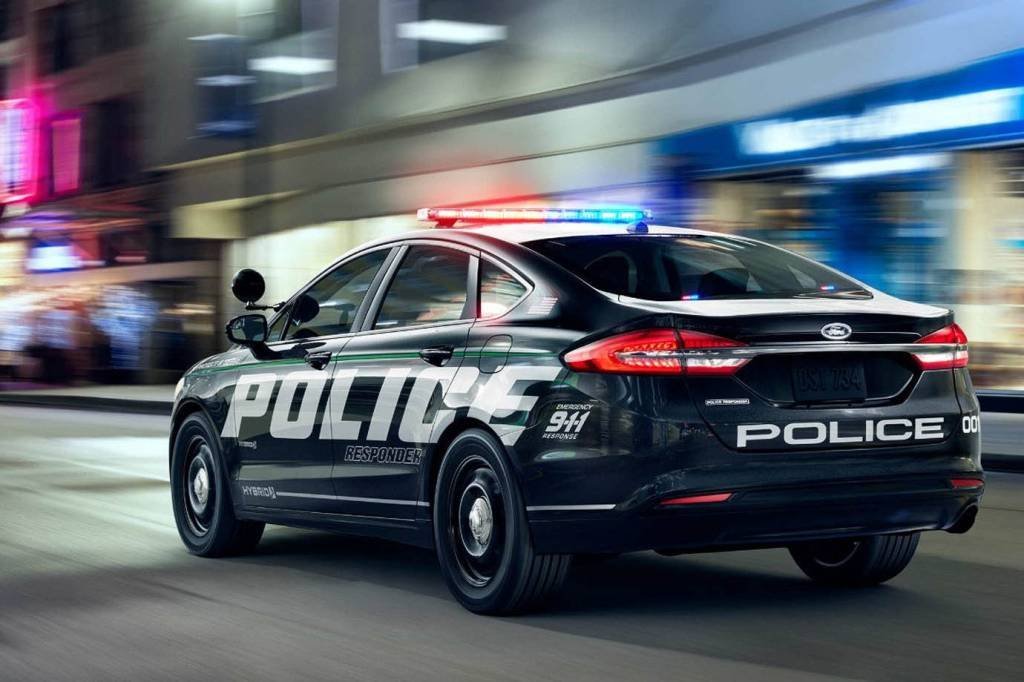 Responder, carro híbrido da Ford para forças policiais