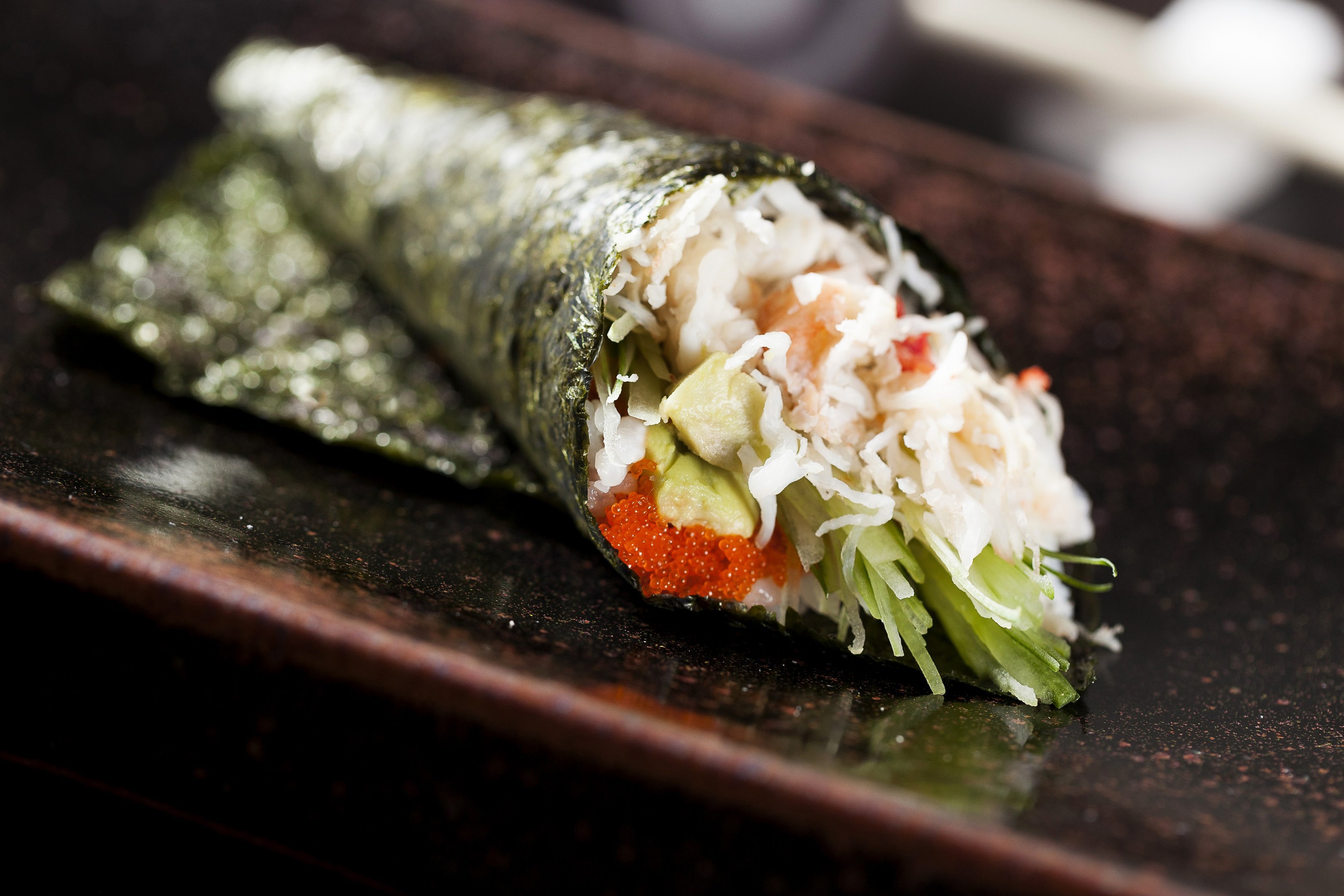 Temaki preparado pelo chef Jun Sakamoto