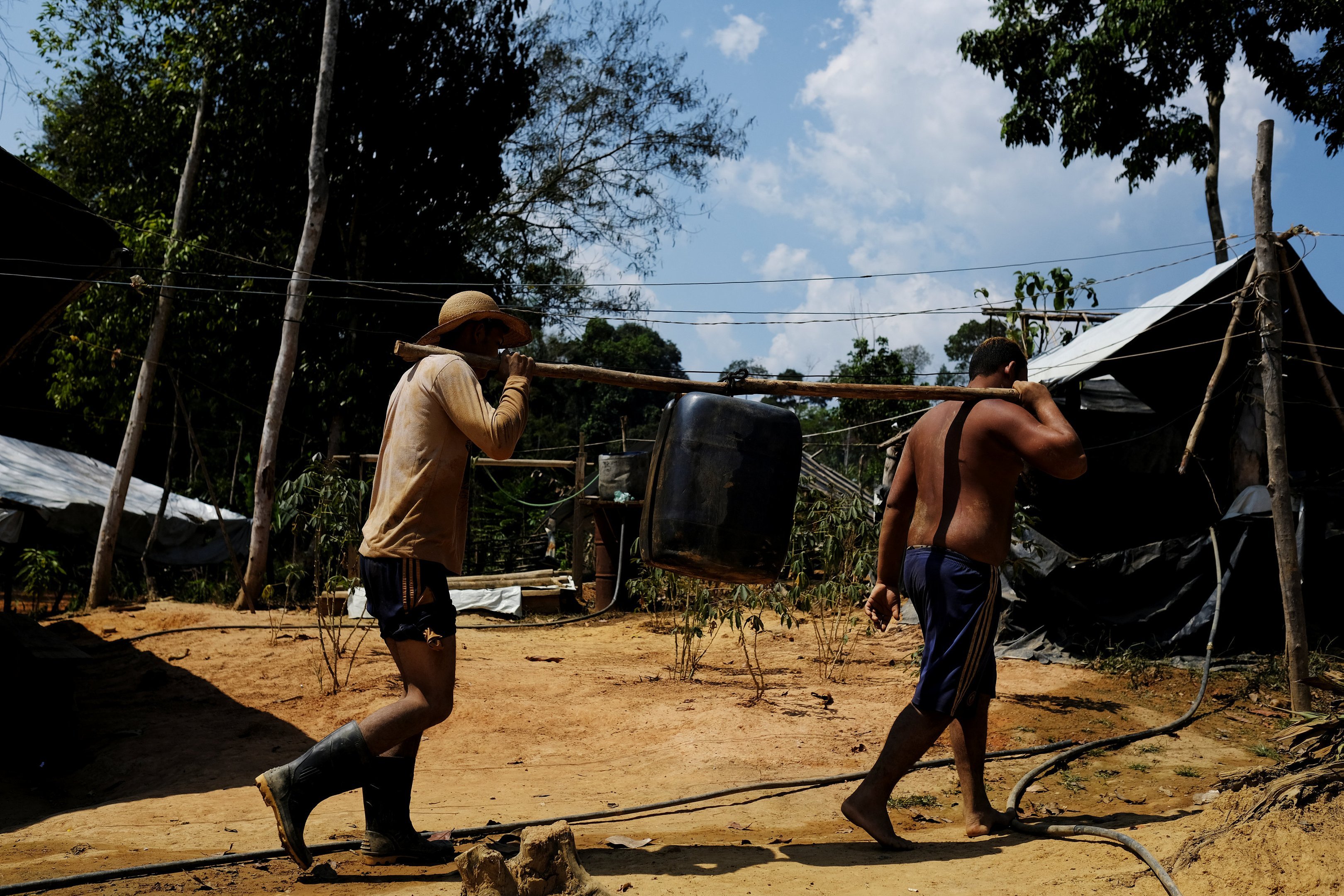 Mineração ilegal na Amazônia