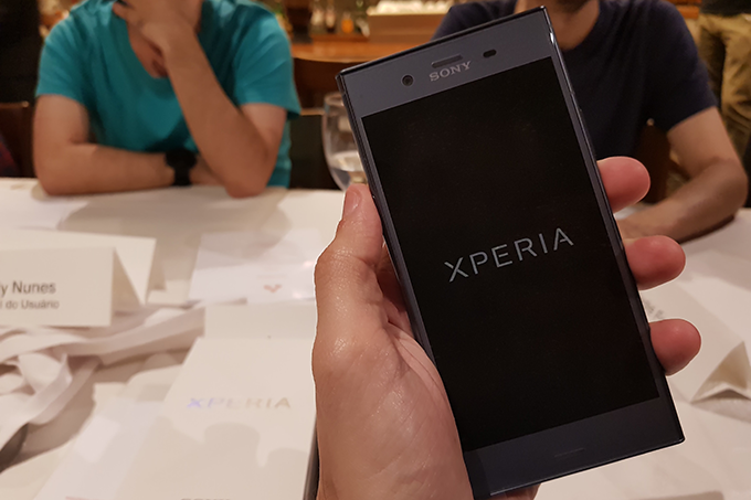 Xperia-XA1-Premium