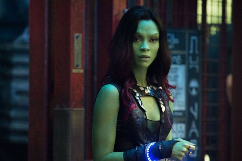 Zoe Saldana como "Gamora"