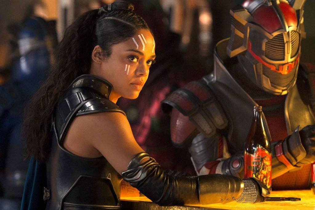 Tessa Thompson como "Valquíria"